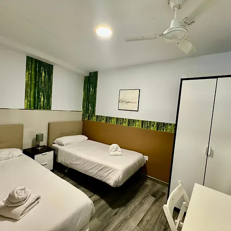 Apartment Premium With Terrace Malaga